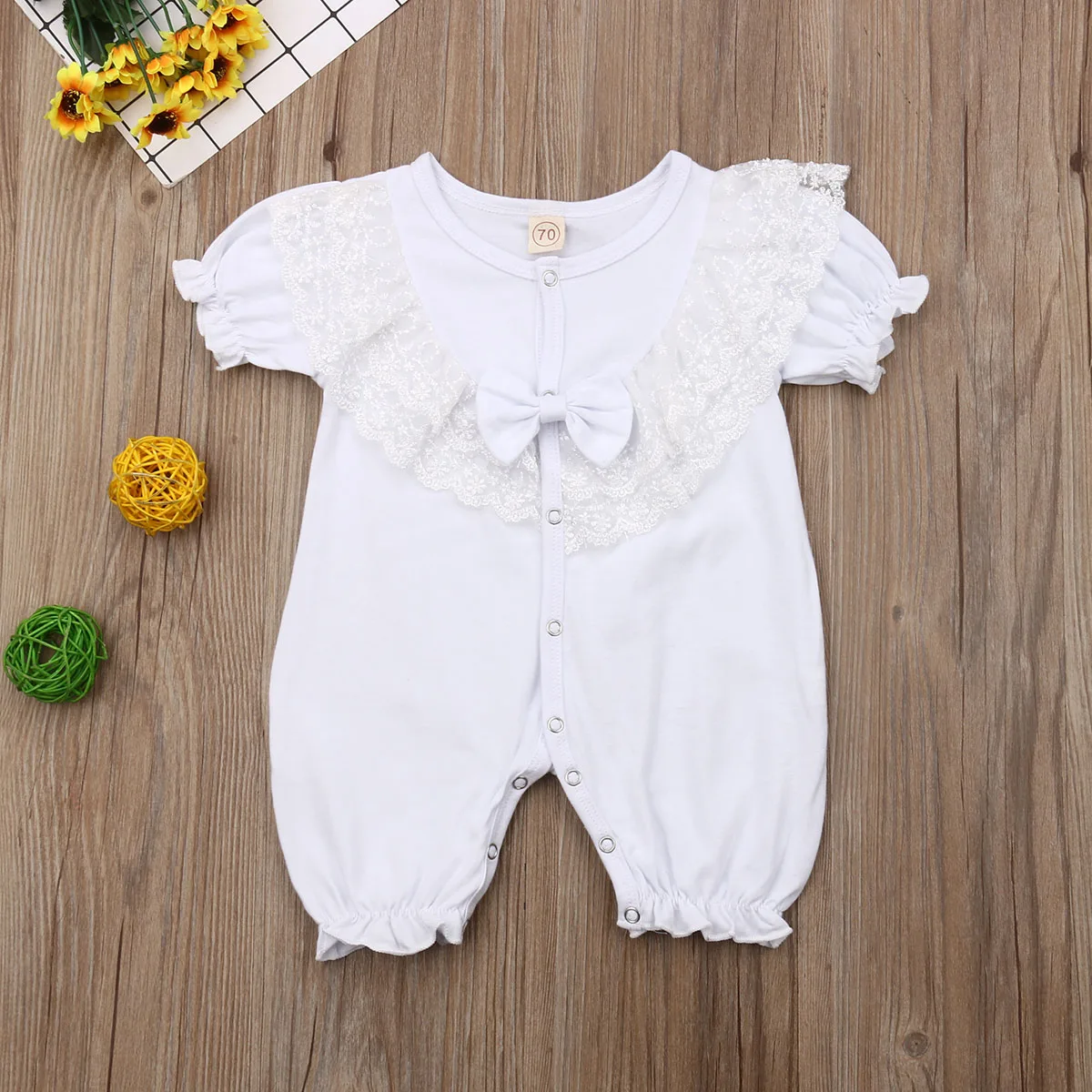 2019 Newest Fashion Newborn Sweet Cotton Baby Girls Button Up Lace Butterfly-knot Romper Bodysuit Jumpsuit Clothes Outfits 0-24M
2019 Newest Fashion Newborn Sweet Cotton Baby Girls Button Up Lace Butterfly-knot Romper Bodysuit Jumpsuit Clothes Outfits 0-24M