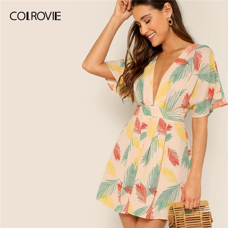 COLROVIE V Neck Tied Open Backless Tropical Pleated Boho Dress Women 2019 Summer A Line High Waist Holiday Beach Mini Dresses
COLROVIE V Neck Tied Open Backless Tropical Pleated Boho Dress Women 2019 Summer A Line High Waist Holiday Beach Mini Dresses