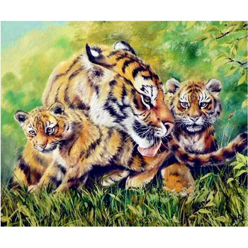 happy tiger family 5D Diy Diamond Painting crystal Diamond Embroidery 3d diamond painting Mosaic Pictures Of Rhinestones decor
happy tiger family 5D Diy Diamond Painting crystal Diamond Embroidery 3d diamond painting Mosaic Pictures Of Rhinestones decor