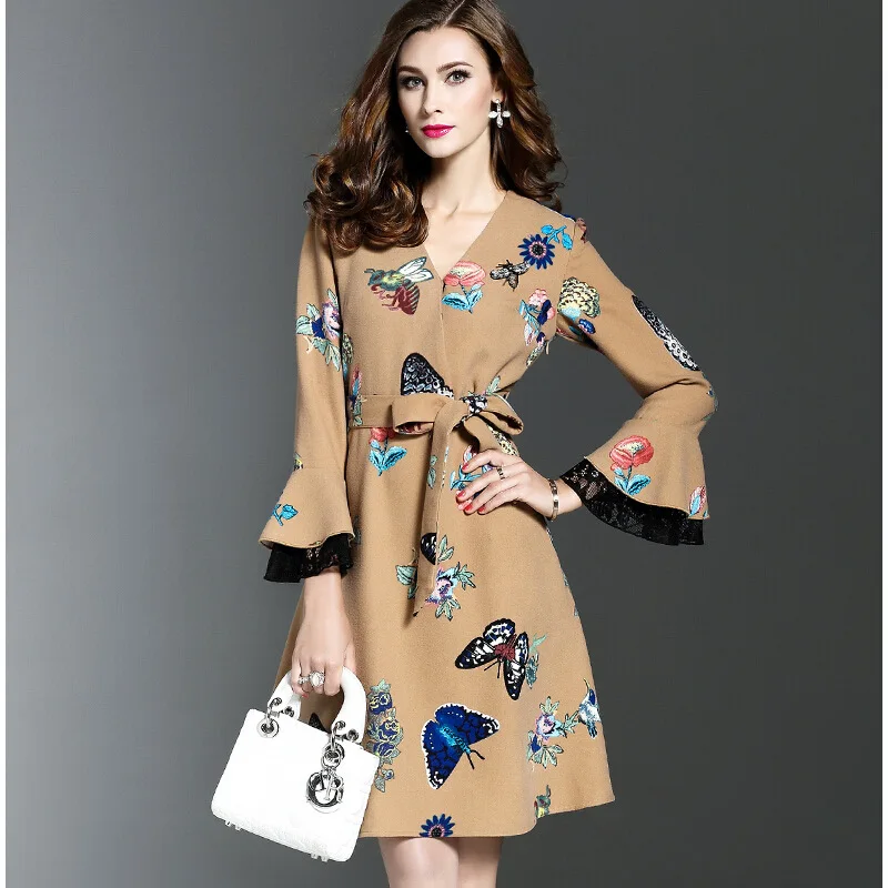 Autumn Dresses New Fashion Women European Print Solid A-line dress Full Sleeve Knee-Lenghth Dress For Woman free shipping
Autumn Dresses New Fashion Women European Print Solid A-line dress Full Sleeve Knee-Lenghth Dress For Woman free shipping