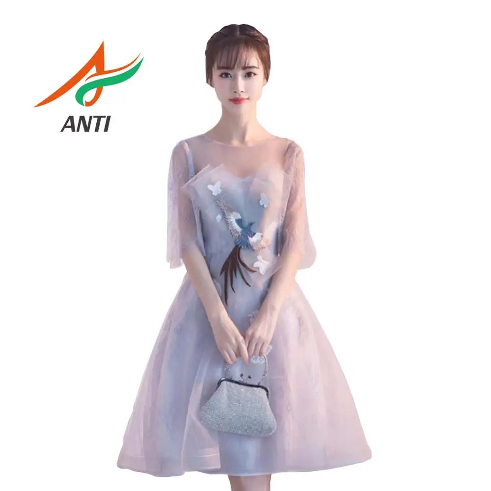 ANTI New Mini A-Line Short Homecoming Dresses 2019 With Tulle Appliques Lace Graduation Dress vestido de formatura Elegant Gowns
ANTI New Mini A-Line Short Homecoming Dresses 2019 With Tulle Appliques Lace Graduation Dress vestido de formatura Elegant Gowns