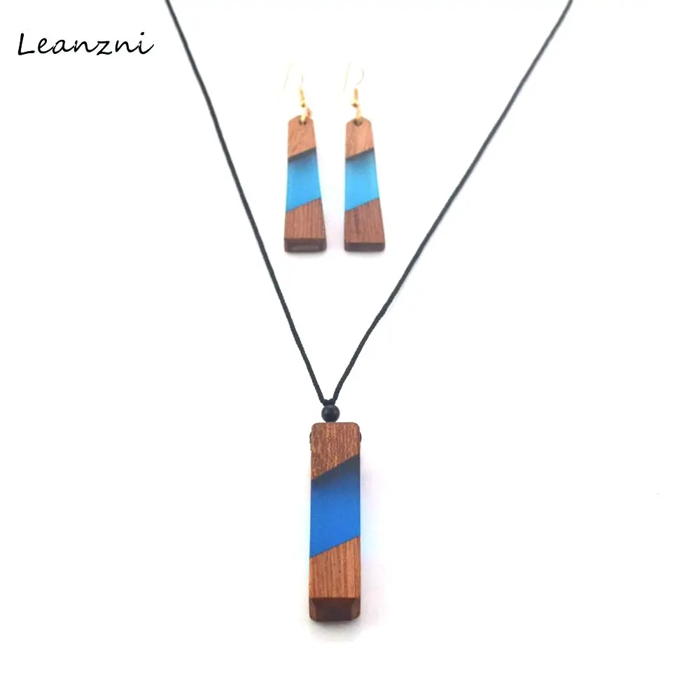 Leanzni The latest antique wood resin necklace set, blue fashion jewelry, knitted rope, special gifts, wholesale
Leanzni The latest antique wood resin necklace set, blue fashion jewelry, knitted rope, special gifts, wholesale