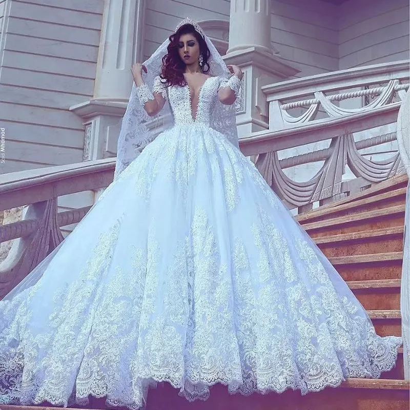 Robe De Mariee 2019 Boho Wedding Dress Plus Size Lace Appliques Crystals Beading Royal Train Wedding Dresses Vestido De Novias
Robe De Mariee 2019 Boho Wedding Dress Plus Size Lace Appliques Crystals Beading Royal Train Wedding Dresses Vestido De Novias