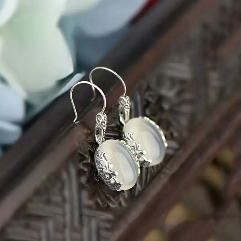 925 Silver Earring Natural White Chalcedony Stone 100% S925 Sterling Silver boucle Drop Earrings for Women Jewelry
925 Silver Earring Natural White Chalcedony Stone 100% S925 Sterling Silver boucle Drop Earrings for Women Jewelry