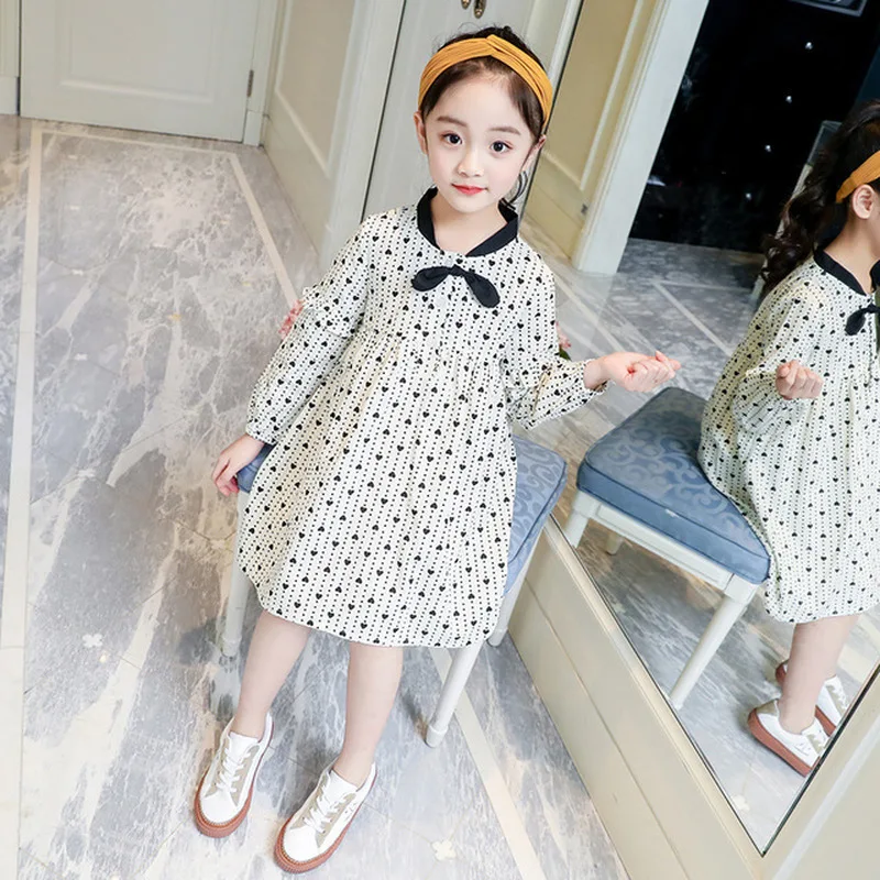 Girls wear 2019 spring new clothing love print long-sleeved children princess dress cute wave point A-shaped children's dress
Girls wear 2019 spring new clothing love print long-sleeved children princess dress cute wave point A-shaped children's dress