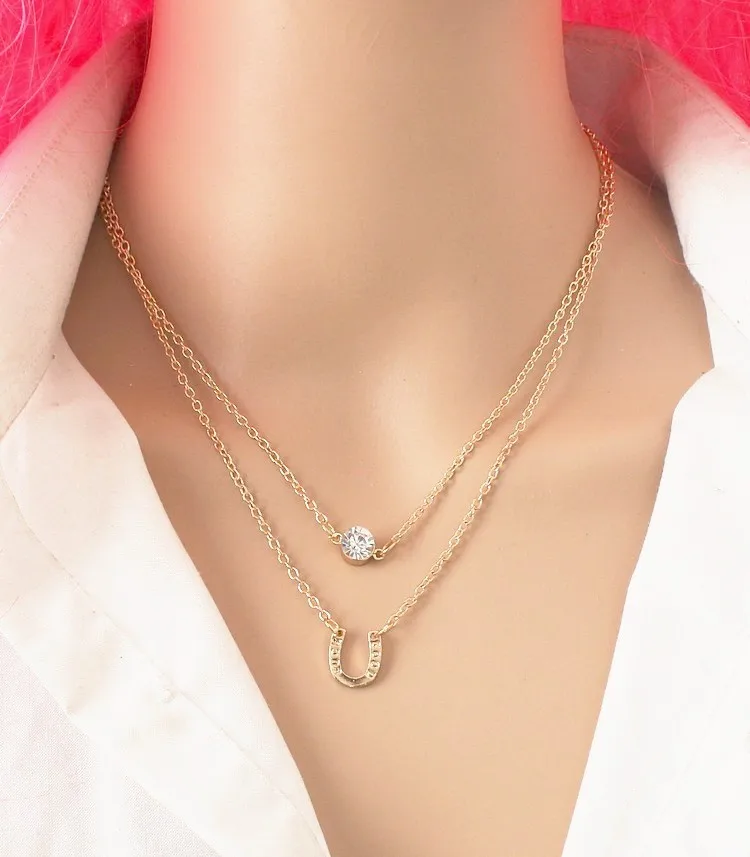 New Fashion Simple Letter U Square Round Horse Fall Necklace Crystal Multi-layer Necklace Short Paragraph Wholesale Gift
New Fashion Simple Letter U Square Round Horse Fall Necklace Crystal Multi-layer Necklace Short Paragraph Wholesale Gift