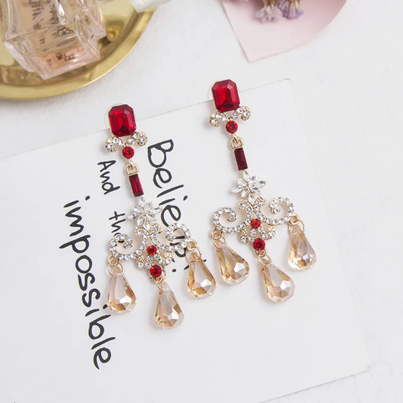 New Japanese Korean Full Rhinestone Flower Luxury Water Drop Crystal Pendant Pendientes Fashion Drop Earrings For Women 6C5010
New Japanese Korean Full Rhinestone Flower Luxury Water Drop Crystal Pendant Pendientes Fashion Drop Earrings For Women 6C5010