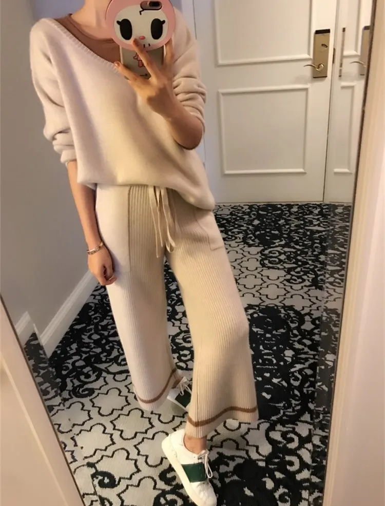2019 Direct Selling Promotion Women's Cashmere Suit Round Neck Pullover Sweater And Loose Knit Pants Two Sets Of Thick Wide Leg
2019 Direct Selling Promotion Women's Cashmere Suit Round Neck Pullover Sweater And Loose Knit Pants Two Sets Of Thick Wide Leg