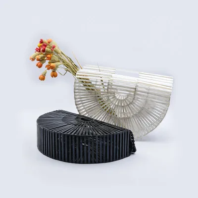 New Beach Acrylic Handbag Ladies Evening Bag 8 Color Hollow Semicircular Fan Hollow Clutch
New Beach Acrylic Handbag Ladies Evening Bag 8 Color Hollow Semicircular Fan Hollow Clutch