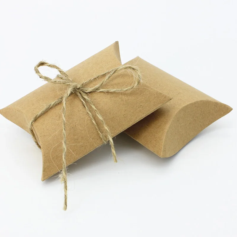 50pcs/lot Kraft Paper Pillow favor Box Chocolate sweets candy christmas gifts wedding children's holiday party Festival supplies
50pcs/lot Kraft Paper Pillow favor Box Chocolate sweets candy christmas gifts wedding children's holiday party Festival supplies