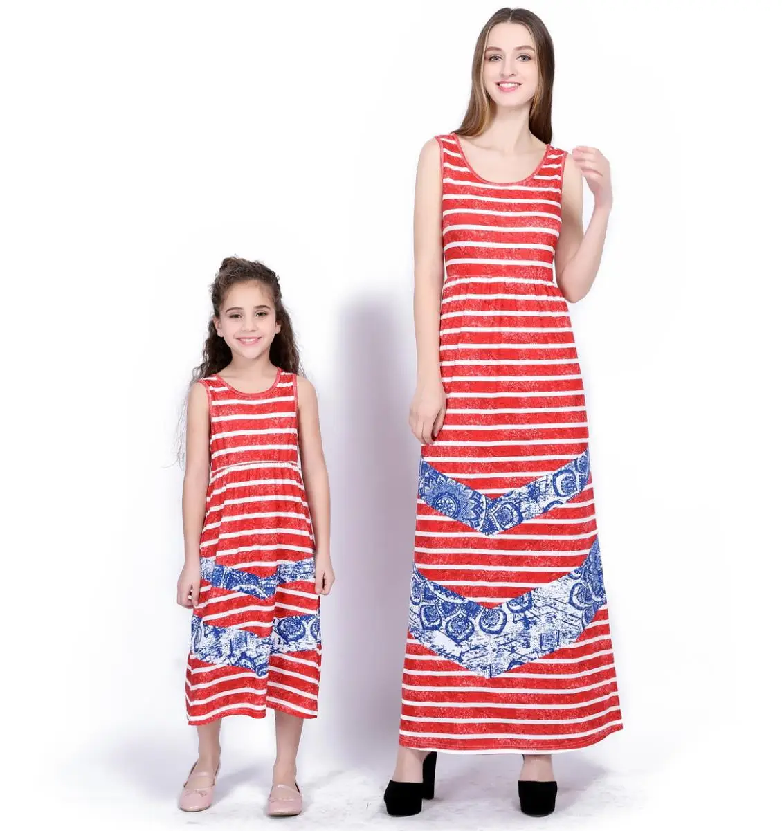 Patchwork Long Skirt Family Matching Outfits Street Fashion Sleeveless Robe Mere Fille High Waist Stripe Mom Daughter Clothes
Patchwork Long Skirt Family Matching Outfits Street Fashion Sleeveless Robe Mere Fille High Waist Stripe Mom Daughter Clothes