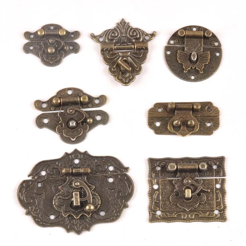 Antique Brass Wooden Case hasp Vintage Decorative Jewelry Gift Box Suitcase Hasp Latch Hook Furniture Buckle Clasp Lock CP2264
Antique Brass Wooden Case hasp Vintage Decorative Jewelry Gift Box Suitcase Hasp Latch Hook Furniture Buckle Clasp Lock CP2264