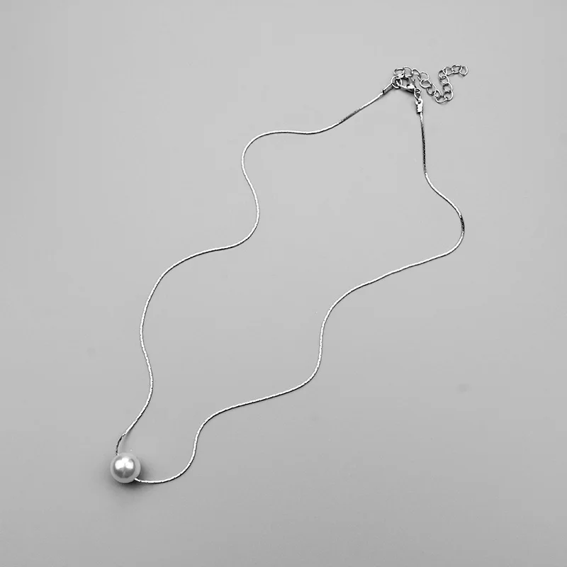 New Arrival European Fashion Jewelry Metal Silver Thin Chain Elegant Acrylic Pearl Pendant Charms Choker Necklace For Women
New Arrival European Fashion Jewelry Metal Silver Thin Chain Elegant Acrylic Pearl Pendant Charms Choker Necklace For Women