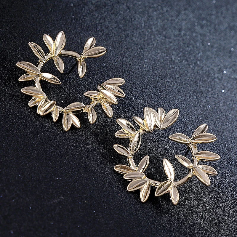 Wholesale New Fashion Jewelry Gold Color Circle Olive Branch Leaves Stud Earrings For Women Korean Trendy Alloy Round Earrings
Wholesale New Fashion Jewelry Gold Color Circle Olive Branch Leaves Stud Earrings For Women Korean Trendy Alloy Round Earrings