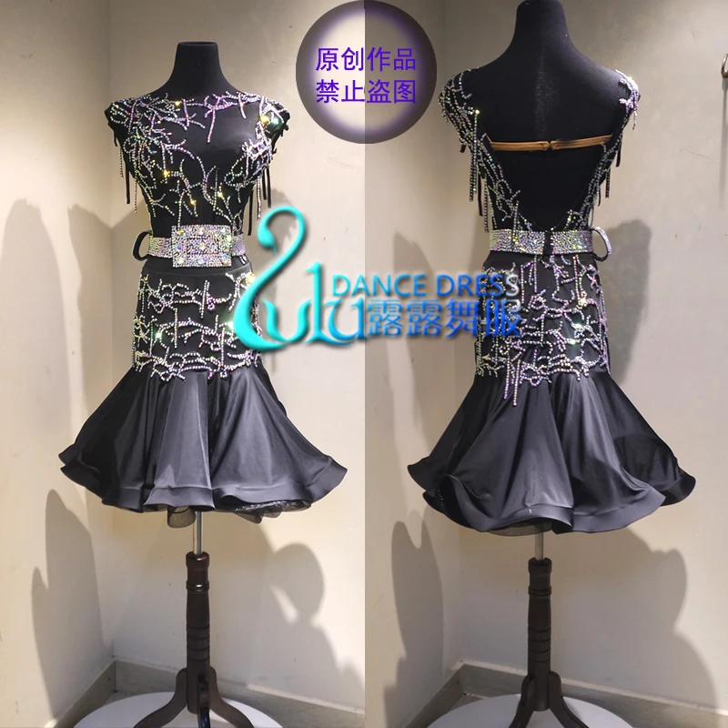 Latin dress The latest style Sexy Latin dance apparel Latin dance dress Black mesh latin dance dress
Latin dress The latest style Sexy Latin dance apparel Latin dance dress Black mesh latin dance dress