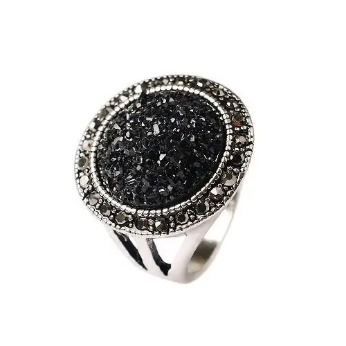 SHUANGR New Fashion Black Broken Stone Accessories Rings For Women Bohemia Silver Color Jewelry Stainless Steel Engagement Ring
SHUANGR New Fashion Black Broken Stone Accessories Rings For Women Bohemia Silver Color Jewelry Stainless Steel Engagement Ring