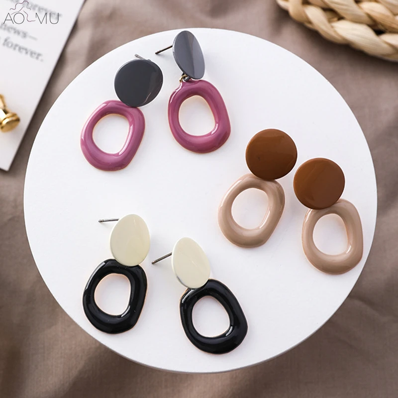 AOMU 2019 New Vintage Colorful Enamel Geometric Irregular Oval Metal Dangle Earrings for Women Girl Simple Fashion Jewelry
AOMU 2019 New Vintage Colorful Enamel Geometric Irregular Oval Metal Dangle Earrings for Women Girl Simple Fashion Jewelry