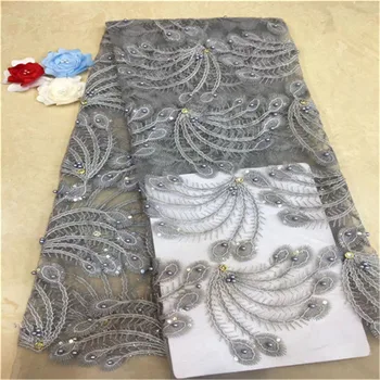 Nigerian Lace Fabrics in sequines Dress Material paillette beads stones fabric 2019 high quality African sequin mesh fabric grey
Nigerian Lace Fabrics in sequines Dress Material paillette beads stones fabric 2019 high quality African sequin mesh fabric grey
