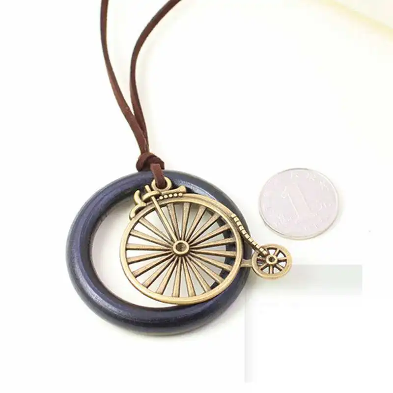 Free shipping Wooden necklace restoring ancient ways Contracted the van Bike long sweater chain wholesale hot style female
Free shipping Wooden necklace restoring ancient ways Contracted the van Bike long sweater chain wholesale hot style female