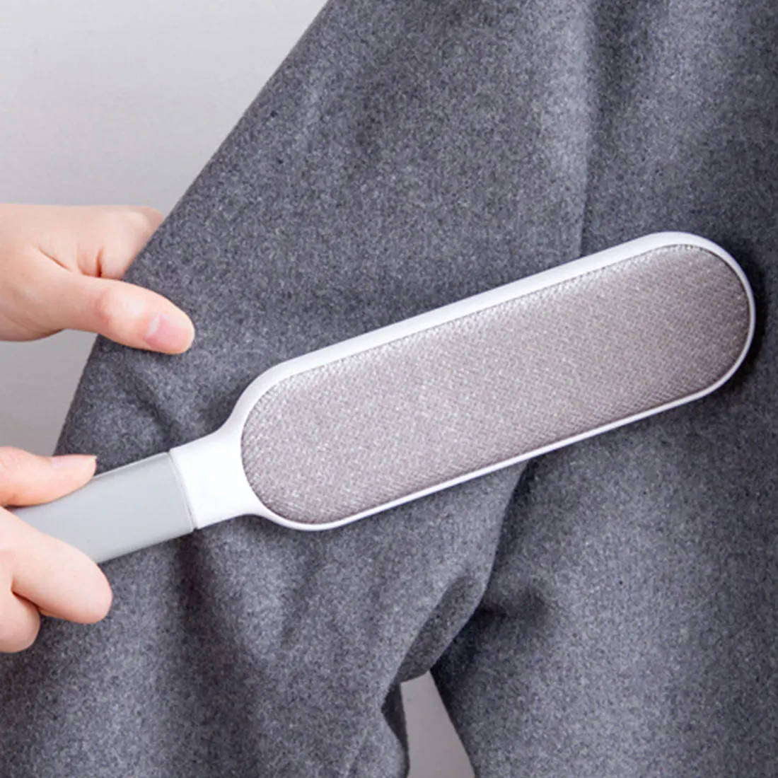 Anti-Static Magic Lint Dust Pet Hair Remover Cloth Dry Cleaning Brush sweater Sticky Wool Device clothing Dust Brush
Anti-Static Magic Lint Dust Pet Hair Remover Cloth Dry Cleaning Brush sweater Sticky Wool Device clothing Dust Brush