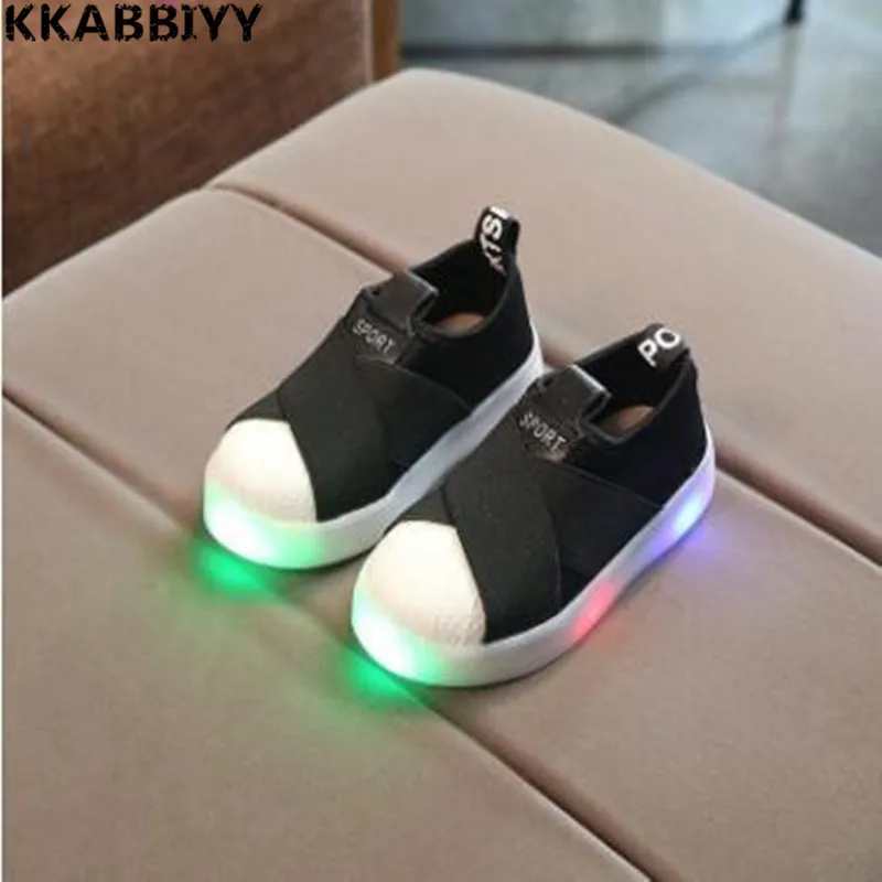 Spring and Summer Casual Shoes Flash LED Light Up Sneakers Sequins Luminous Glowing Boots Toddlers Boys Girls Sport Shoes
Spring and Summer Casual Shoes Flash LED Light Up Sneakers Sequins Luminous Glowing Boots Toddlers Boys Girls Sport Shoes