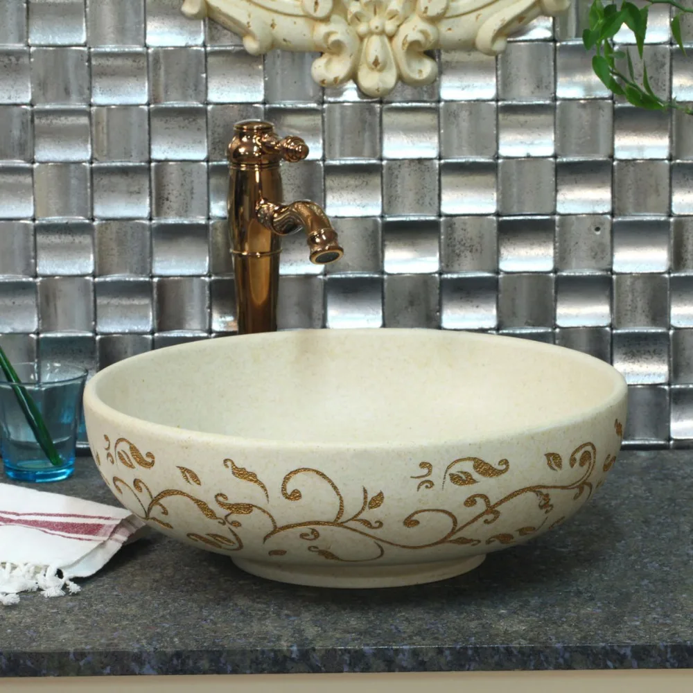 The stage basin. European toilet lavabo. Carve patterns or designs on woodwork art the pool that wash a face
The stage basin. European toilet lavabo. Carve patterns or designs on woodwork art the pool that wash a face