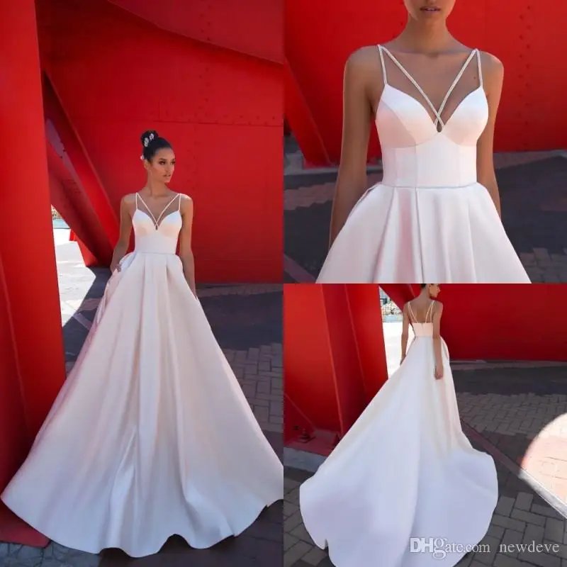 Crystal Design Wedding Dresses 2019 Sexy Spaghetti Straps Backless Bridal Gowns Sweep Train A Line Wedding Dress robe de m
Crystal Design Wedding Dresses 2019 Sexy Spaghetti Straps Backless Bridal Gowns Sweep Train A Line Wedding Dress robe de m