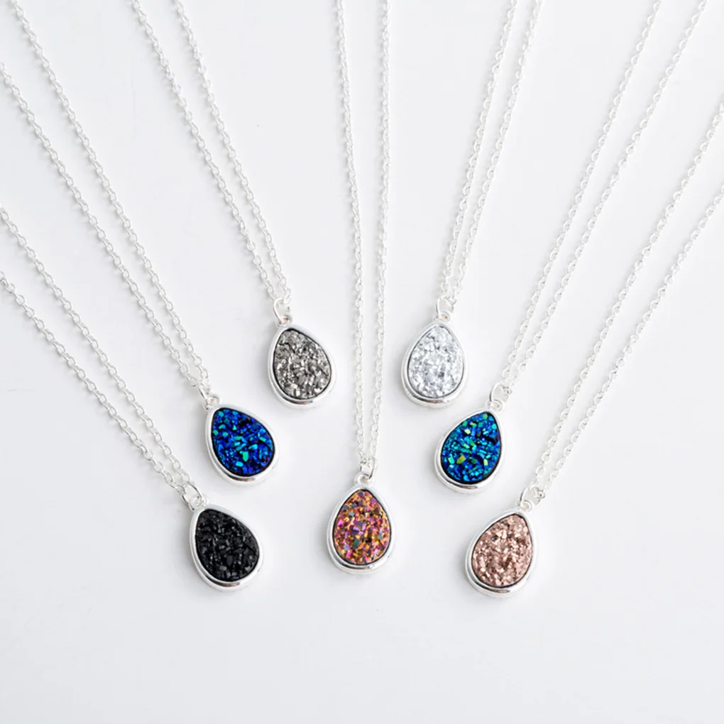 Women Girls Waterdrop Crystal Necklace Sweater Neck Chain Statement Rhinestone Pendant Necklace
Women Girls Waterdrop Crystal Necklace Sweater Neck Chain Statement Rhinestone Pendant Necklace