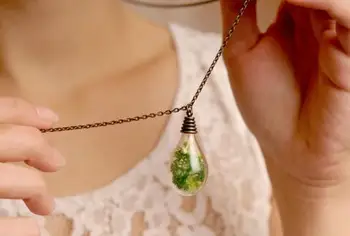 20pcs moss handmade antique bronze necklace, glass vial green moss pendant necklace 70cm long ( finished necklace)
20pcs moss handmade antique bronze necklace, glass vial green moss pendant necklace 70cm long ( finished necklace)