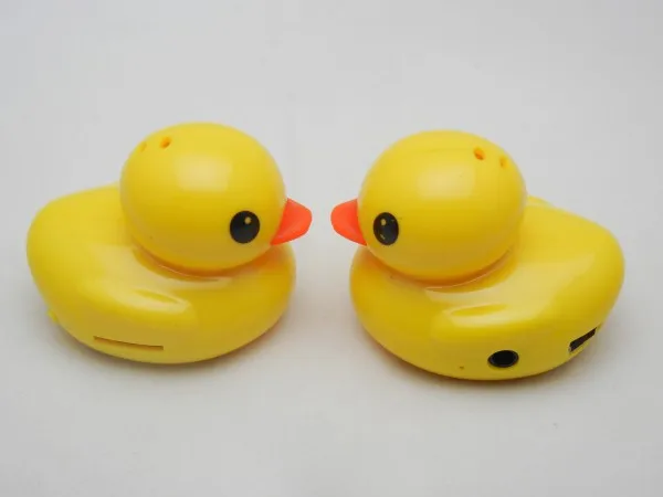 Portable Cartoon Mini MP3 Player Little Yellow Duck Shape Support Micro SD Card With Lanyard Hole Girl Children Gift MP3 Player
Portable Cartoon Mini MP3 Player Little Yellow Duck Shape Support Micro SD Card With Lanyard Hole Girl Children Gift MP3 Player