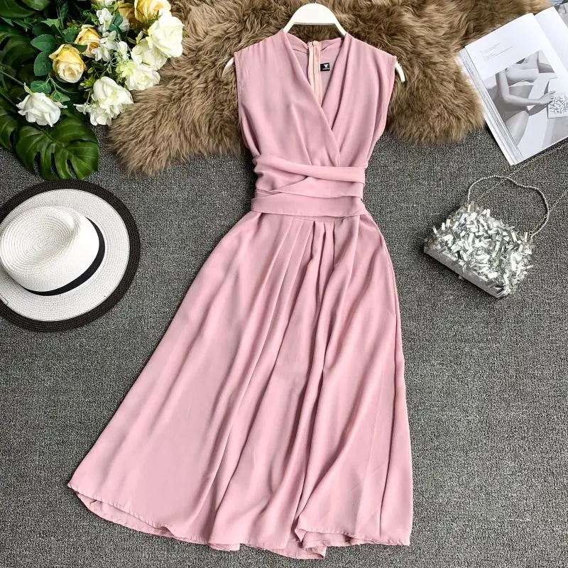 Robe Femme 2019 Summer V Neck Sleeveless Dress Women Casual Beach Slim Waist Crossover Bandage Dresses Ladies Elegant Dress
Robe Femme 2019 Summer V Neck Sleeveless Dress Women Casual Beach Slim Waist Crossover Bandage Dresses Ladies Elegant Dress