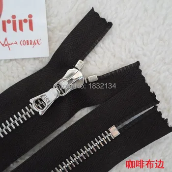 M6 metal held clothing pockets deep coffee zipper 4# white brass silent dark brown 10-60cm Swiss origin riri zipper by hand
M6 metal held clothing pockets deep coffee zipper 4# white brass silent dark brown 10-60cm Swiss origin riri zipper by hand