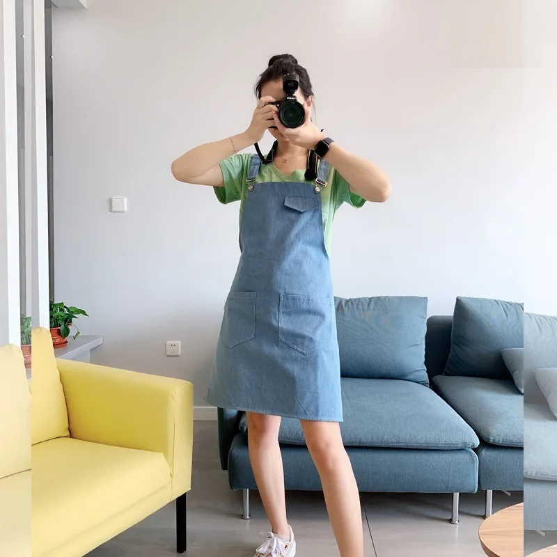 2019 New Women denim apron for kitchen cooking Baking aprons with pockets bib custom logo coffee shop work Uniform pinafore
2019 New Women denim apron for kitchen cooking Baking aprons with pockets bib custom logo coffee shop work Uniform pinafore