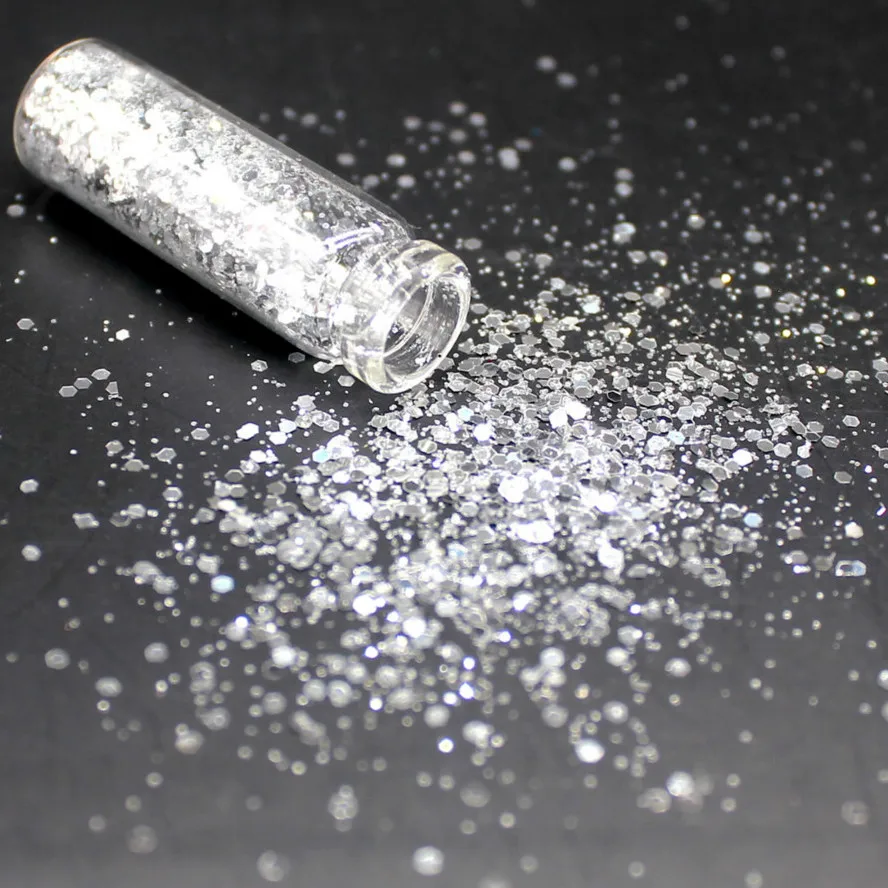 1 Bottle Silver Holographic Sequin Glitter Shimmer Diamond Eye Shiny Skin Highlighter Face Glitter Festival Makeup Shinni #001
1 Bottle Silver Holographic Sequin Glitter Shimmer Diamond Eye Shiny Skin Highlighter Face Glitter Festival Makeup Shinni #001