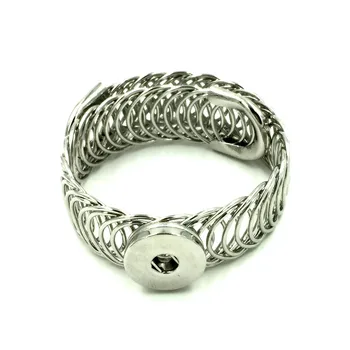 5Pcs Silver Tone Alloy Snap Adjustable Bangle Bracelets Fit 18mm Snap Press Buttons DIY Jewelry Accessories Wholesale 26.5cm
5Pcs Silver Tone Alloy Snap Adjustable Bangle Bracelets Fit 18mm Snap Press Buttons DIY Jewelry Accessories Wholesale 26.5cm