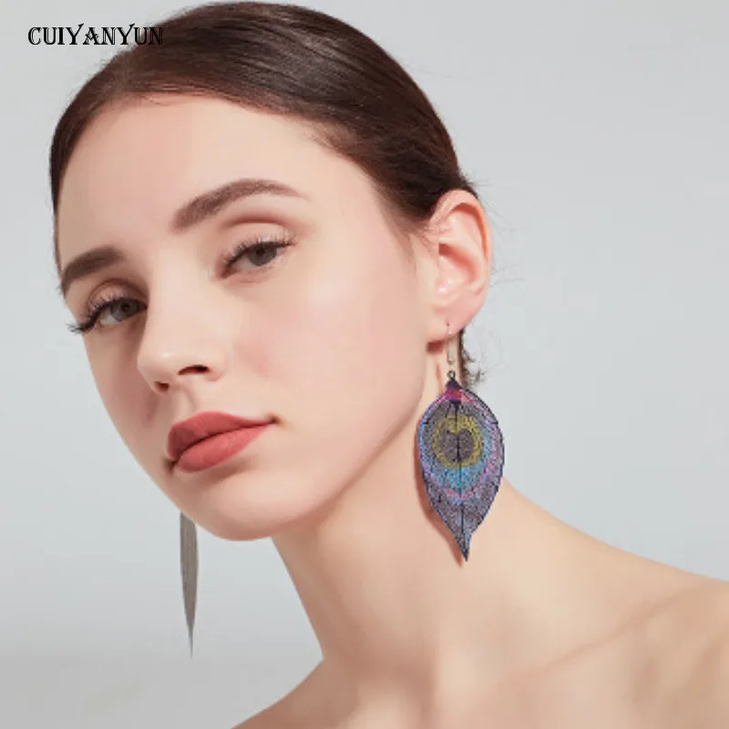 CUIYANYUN leaf dangle earring women 2019 trendy fashion jewelry Ethnic hollow colorful ear hook drop earrings wedding party
CUIYANYUN leaf dangle earring women 2019 trendy fashion jewelry Ethnic hollow colorful ear hook drop earrings wedding party