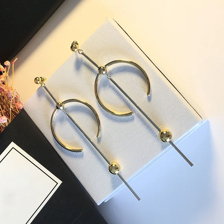 New Fashion High Quality Carter Love Women Drop Earrings Tassels Earring Titanium Steel Screw For Gift Brand Design
New Fashion High Quality Carter Love Women Drop Earrings Tassels Earring Titanium Steel Screw For Gift Brand Design