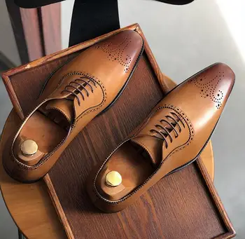 Handmade dress shoes men lace up genuine leather vintage italy carved brogue med heel 5cm smart casual shoes breathable brogue
Handmade dress shoes men lace up genuine leather vintage italy carved brogue med heel 5cm smart casual shoes breathable brogue