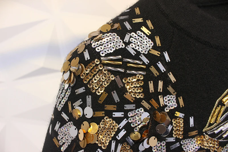 معطف شتوي محاك بالعباءه من الكشمير برسم طير النسر مطرز يدويا مطرز بالترتر للنساء معطف باكمام جديد كولكشن شتوي تريند معطف شتوي محاك بالعباءه من الكشمير برسم طير النسر مطرز يدويا مطرز بالترتر للنساء معطف باكمام جديد كولكشن شتوي تريند