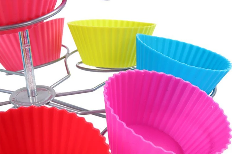 3-Tier-Wire-Cupcake-Stand-Muffin-Holder-Tower-Cakes-Decorating-Supplies-Decorated-Cuocakes-Baking-Kitchen-Party (2)