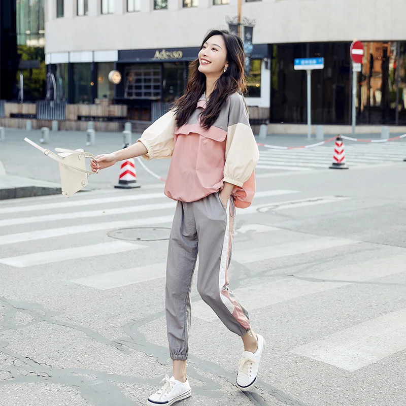 Spring Summer Two Piece Set Women's Suit Tracksuit Women Clothes 2019 Korean 2 Piece Set Women Outfits Tops and Pants ZT2909
Spring Summer Two Piece Set Women's Suit Tracksuit Women Clothes 2019 Korean 2 Piece Set Women Outfits Tops and Pants ZT2909