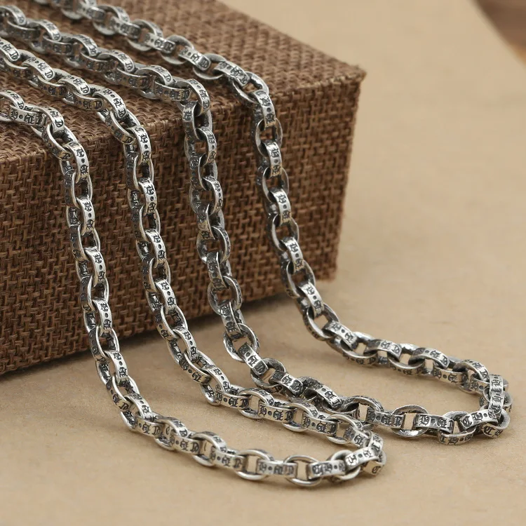 Manufacturers Wholesale Sterling Silver Necklace Men Women Fashion Sweater Chain Long Chain CH Alphabet Square Bamboo Chain 
Manufacturers Wholesale Sterling Silver Necklace Men Women Fashion Sweater Chain Long Chain CH Alphabet Square Bamboo Chain