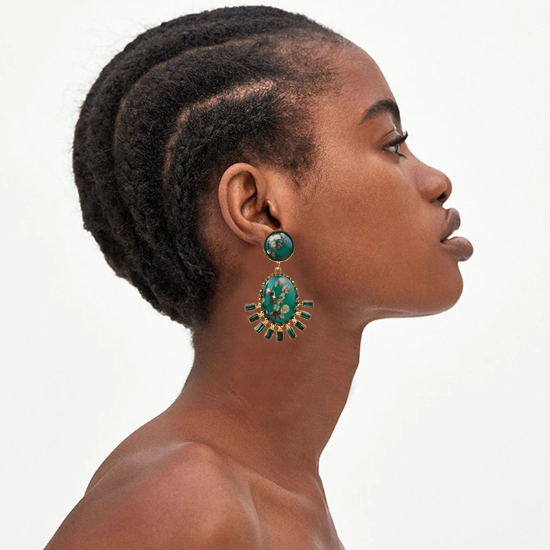White Marble Texture Fanned Piercing Earring Vintage Statement Earring Fashion Women Earrings Vintage Rhinestone Drop Earrings
White Marble Texture Fanned Piercing Earring Vintage Statement Earring Fashion Women Earrings Vintage Rhinestone Drop Earrings