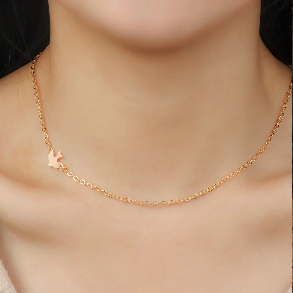 1pc Simple Alloy Cute Peace Dove Necklace for Women Animal Bird Choker Clavicle Necklace Fashion Jewelry Gifts
1pc Simple Alloy Cute Peace Dove Necklace for Women Animal Bird Choker Clavicle Necklace Fashion Jewelry Gifts