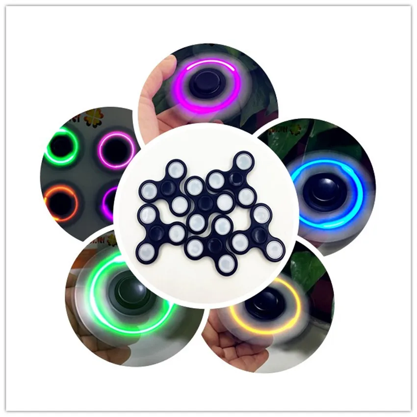 1 pc Colorful Tri-spinner Glow In The Dark LED Light Fidget Spinner EDC Hand Spinner Gyro Antistress Focus Luminous Spinner Toy
1 pc Colorful Tri-spinner Glow In The Dark LED Light Fidget Spinner EDC Hand Spinner Gyro Antistress Focus Luminous Spinner Toy
