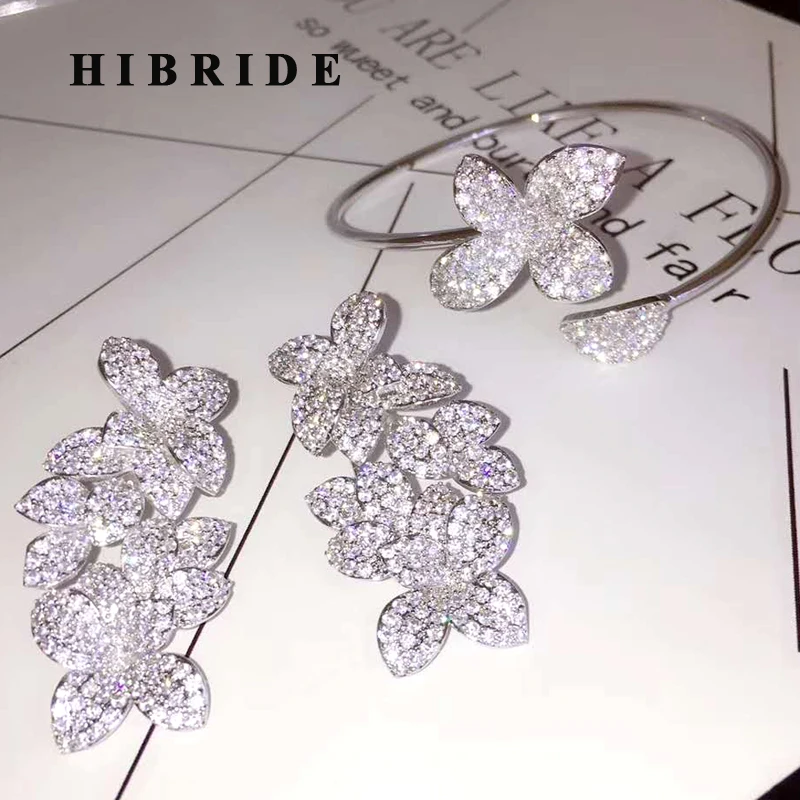 HIBRIDE европейский цветочный дизайн с микро-инкрустацией из фианита открытый браслет для женщин ювелирные изделия браслет и браслеты серьги ...
HIBRIDE европейский цветочный дизайн с микро-инкрустацией из фианита открытый браслет для женщин ювелирные изделия браслет и браслеты серьги ...