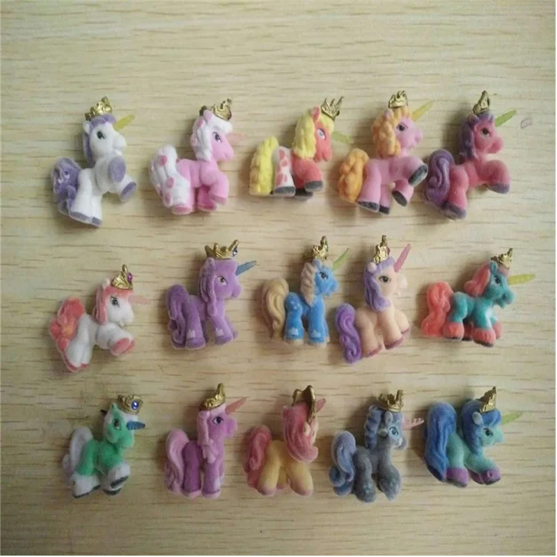 10PCS/LOT Hot Sale 3CM/7cm Mini Horse Toys Little Horse Animal Doll Toys For Kids
10PCS/LOT Hot Sale 3CM/7cm Mini Horse Toys Little Horse Animal Doll Toys For Kids