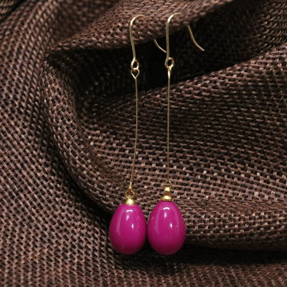 Special high quality long earrings red baking paint glass teardrop 9*13mm eardrop dangle earbob hot sale jewelry B1801
Special high quality long earrings red baking paint glass teardrop 9*13mm eardrop dangle earbob hot sale jewelry B1801