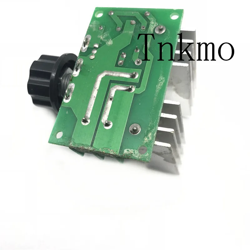 1PCS 4000W voltage regulator High-power thyristor voltage regulator speed adjustment dimming controller
1PCS 4000W voltage regulator High-power thyristor voltage regulator speed adjustment dimming controller