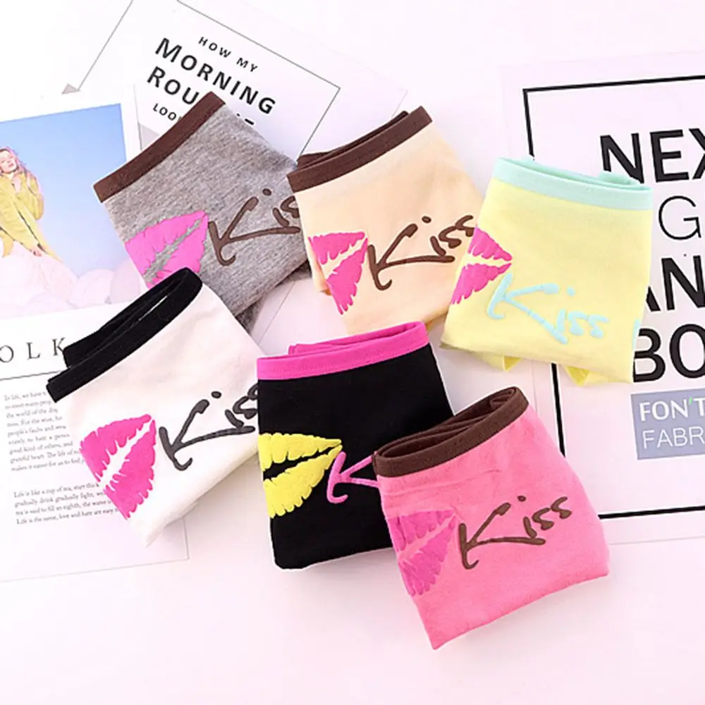 1Pc Low Waist Panties Fashion Women's Sexy Lip Kiss Me Print Cotton Briefs Knickers Sexy Lingerie Comfort Summer Underwear
1Pc Low Waist Panties Fashion Women's Sexy Lip Kiss Me Print Cotton Briefs Knickers Sexy Lingerie Comfort Summer Underwear